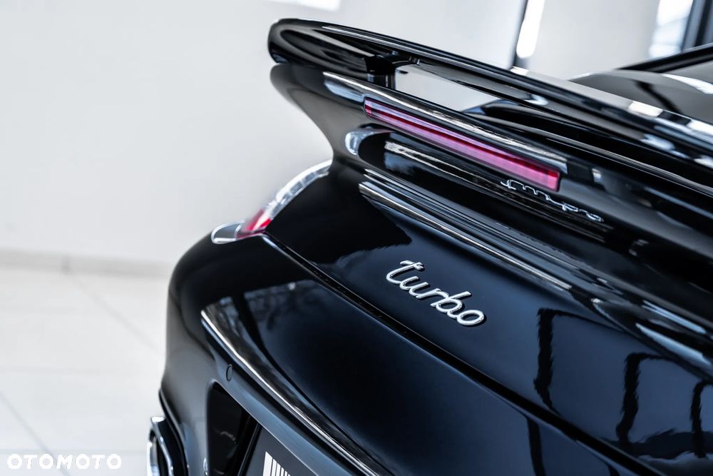 Porsche 911 Turbo PDK - 9