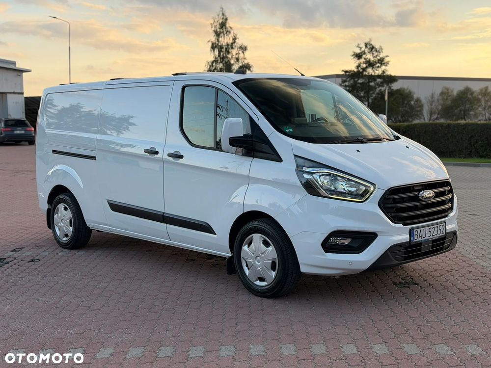 Ford Transit Custom 320 L2H1 - 1