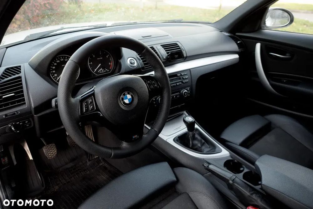 BMW Seria 1 118d Sport Line - 14