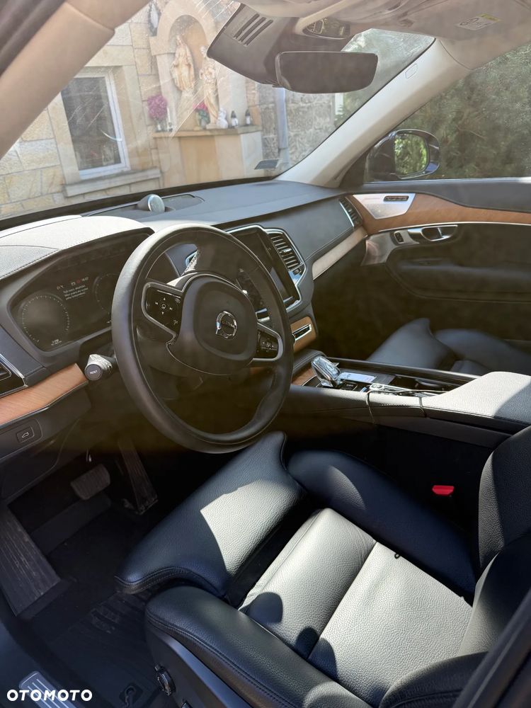 Volvo XC 90 - 6