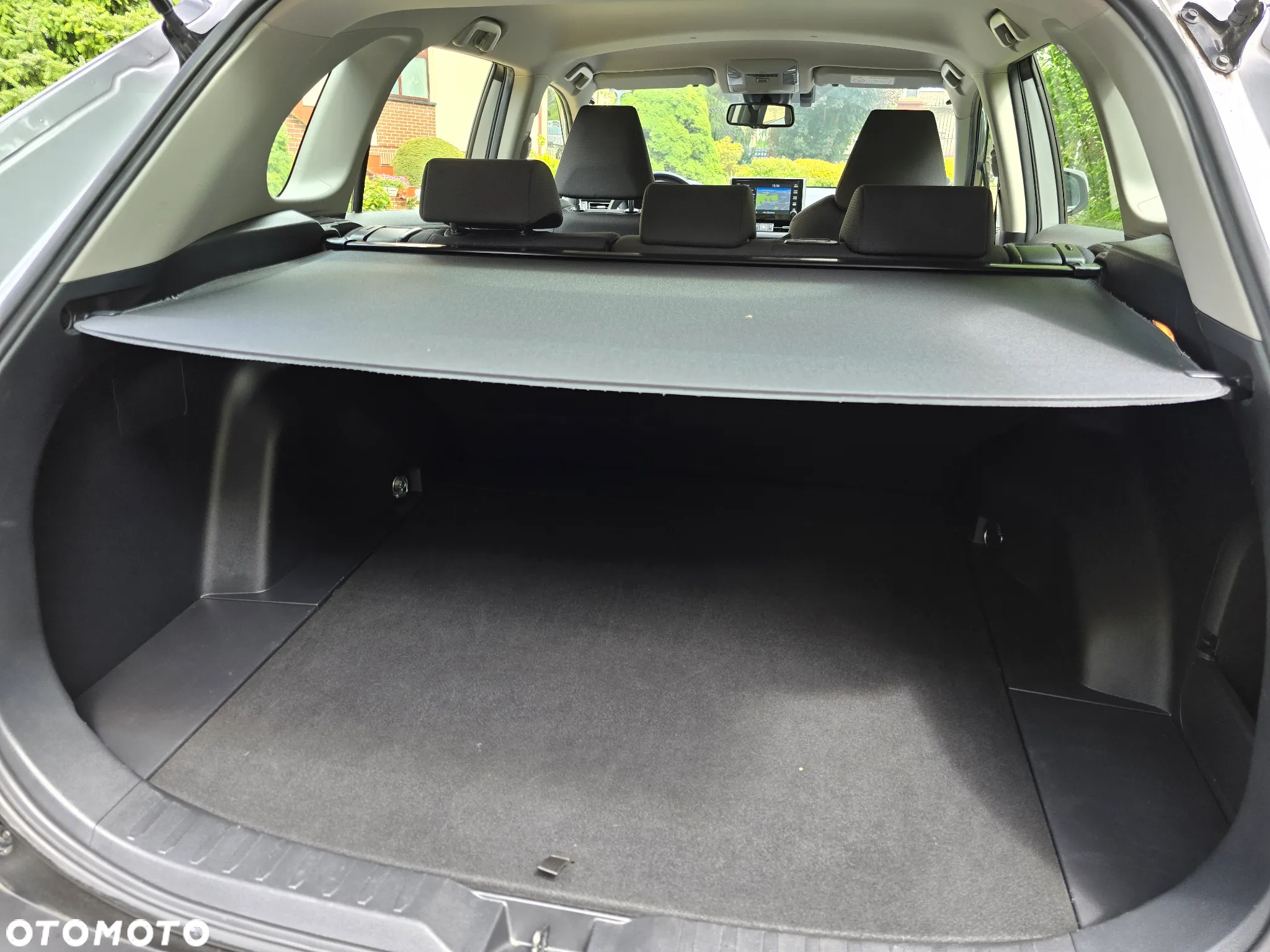 Toyota RAV4 - 8
