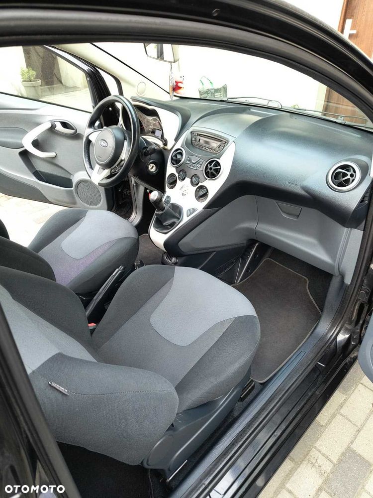 Ford KA - 8
