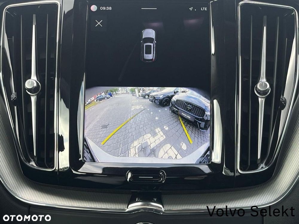 Volvo XC 60 - 24