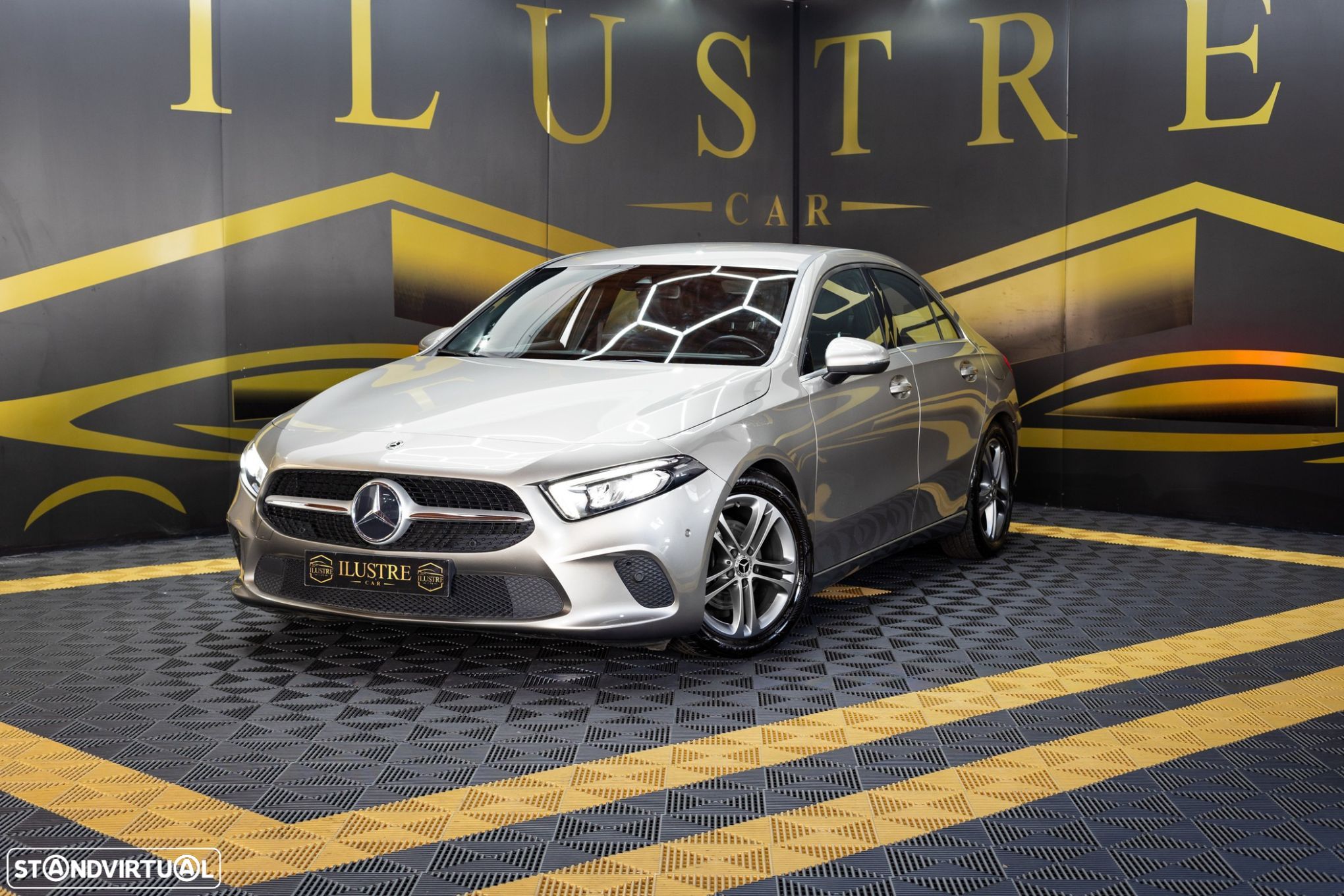 Mercedes-Benz A 180 Limousine d Progressive Aut. - 1