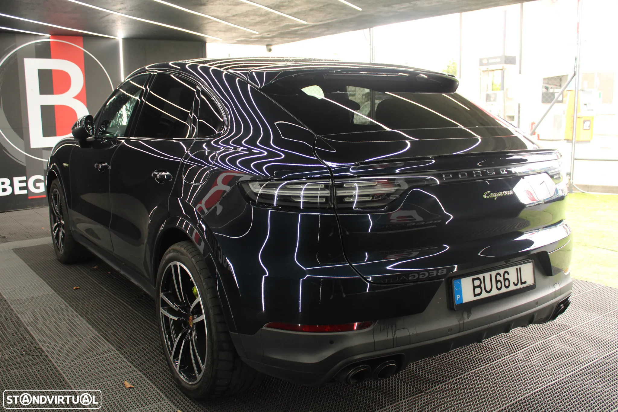Porsche Cayenne Coupé E-Hybrid - 12
