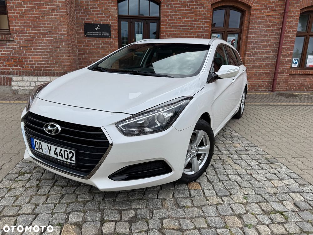 Hyundai i40 i40cw 1.6 Fifa World Cup Edition - 2