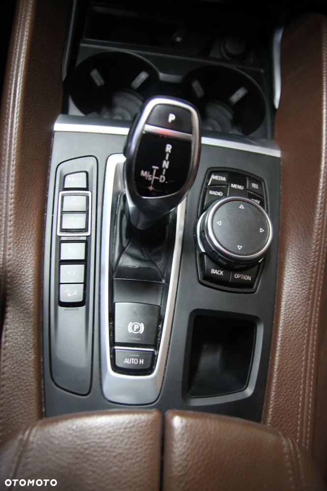 BMW X6 35i xDrive - 18