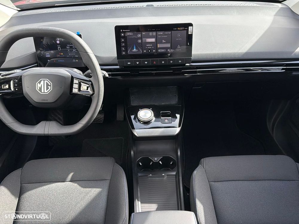 MG MG4 51 kWh Standard - 9