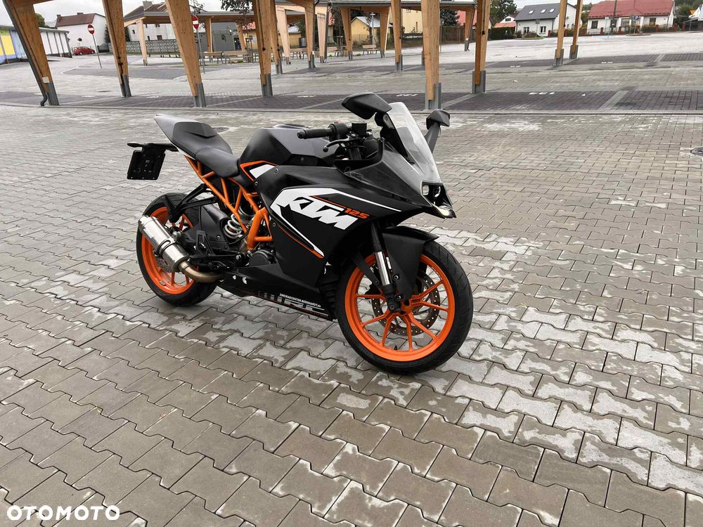 KTM RC 125 - 6