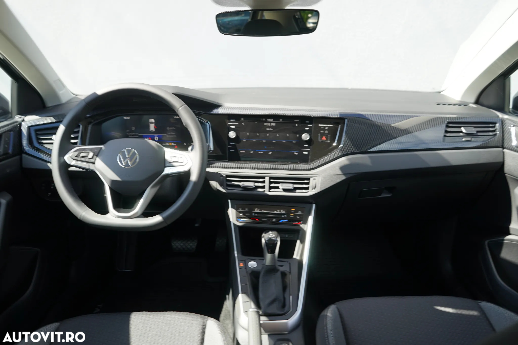Volkswagen Taigo 1.0 TSI DSG Life - 23