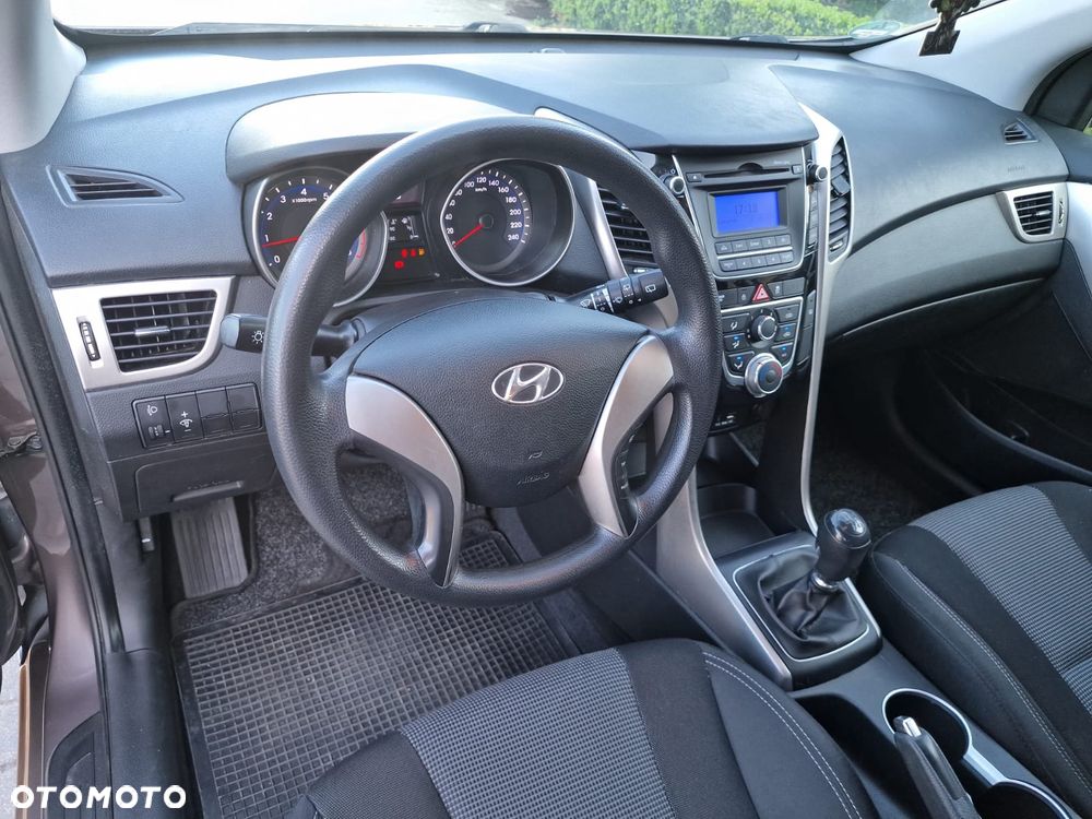 Hyundai i30 1.4 Advantage - 24