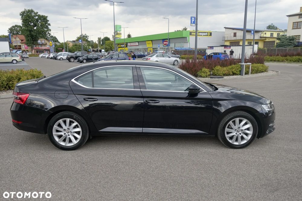 Skoda Superb 1.5 TSI Style DSG - 7