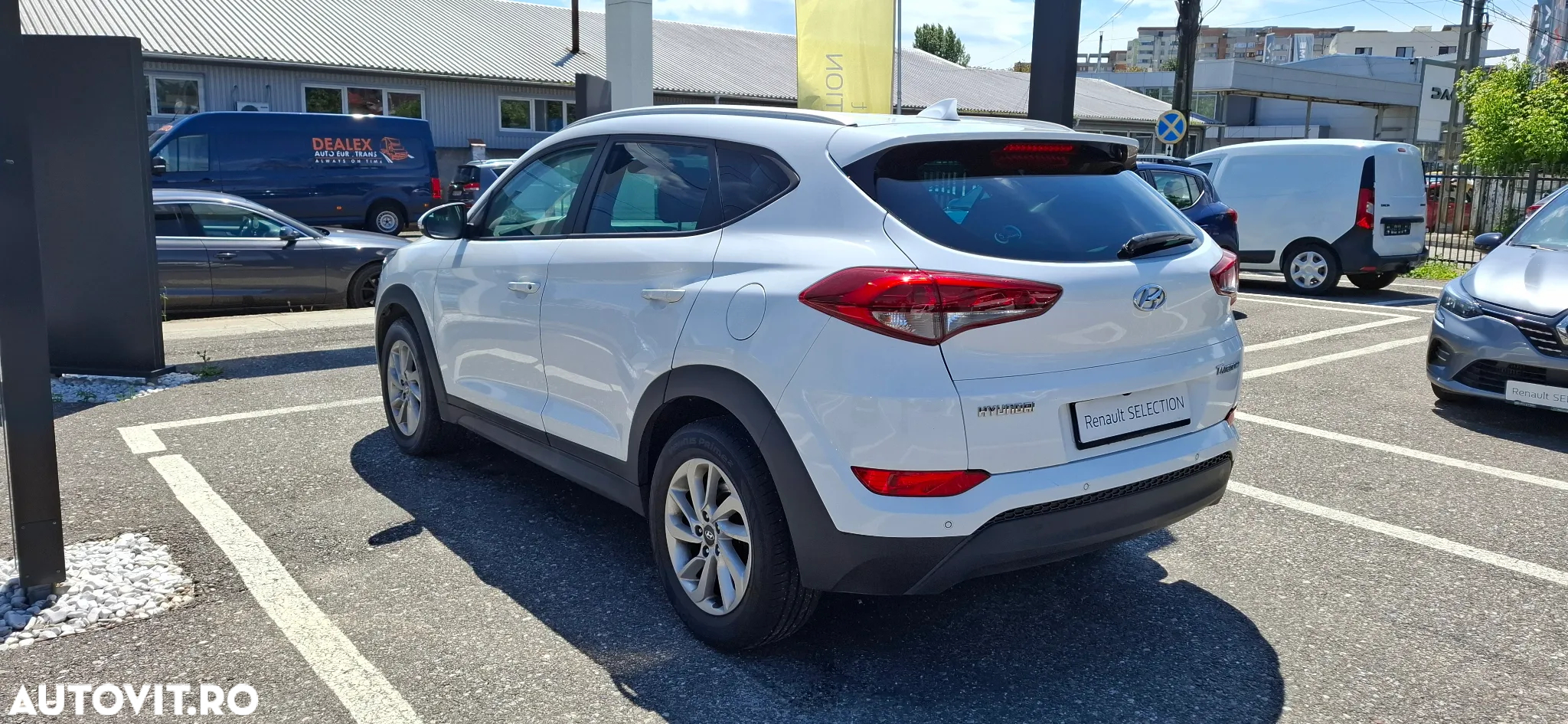 Hyundai Tucson - 11