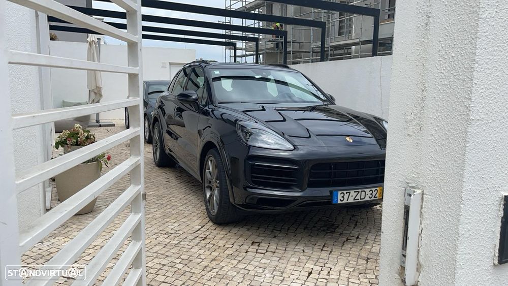 Porsche Cayenne Dakar 84 - 1
