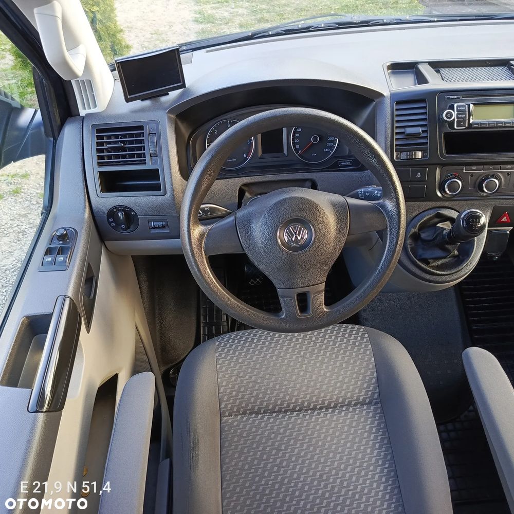 Volkswagen Transporter - 11