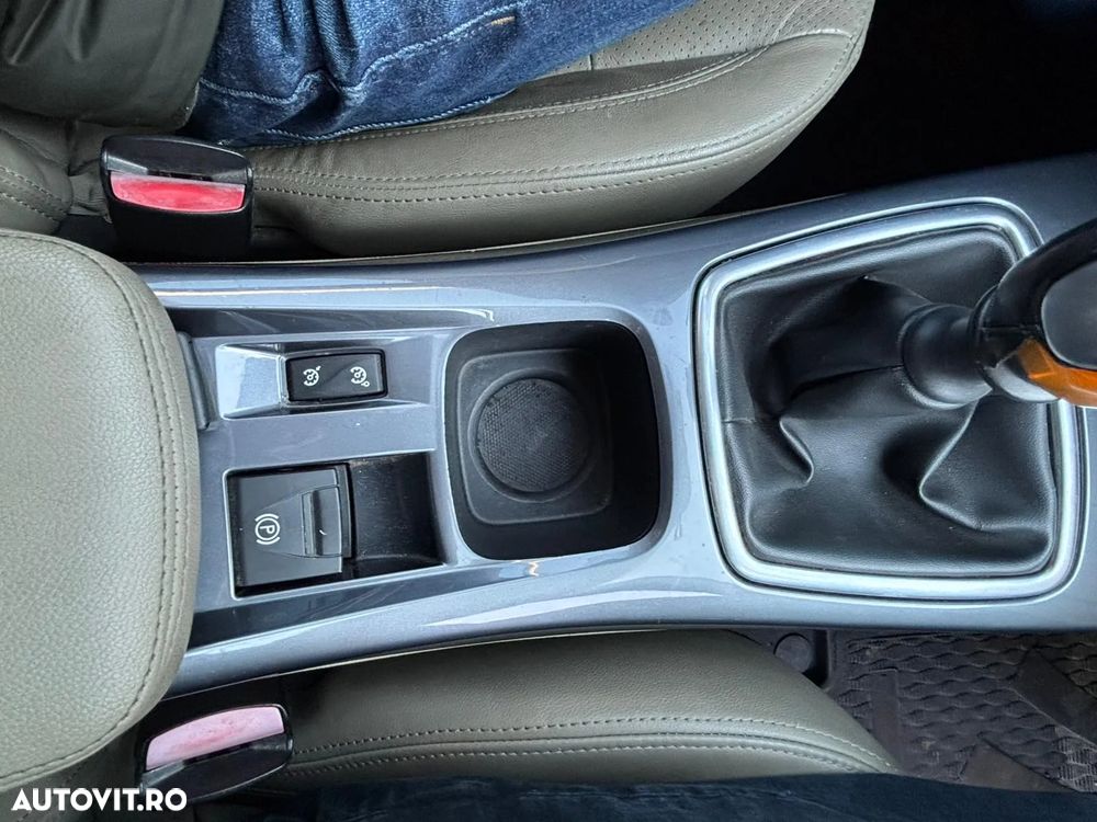 Renault Laguna 2.0dCi Dynamique - 12