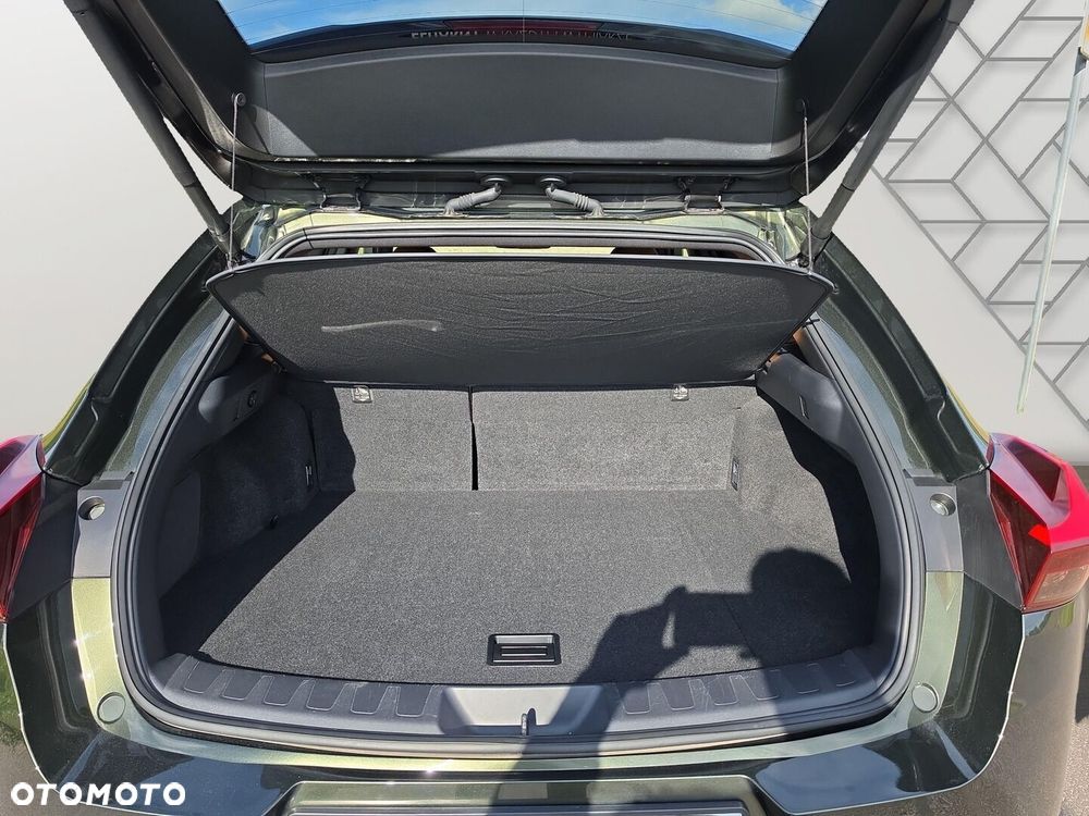 Lexus UX - 28