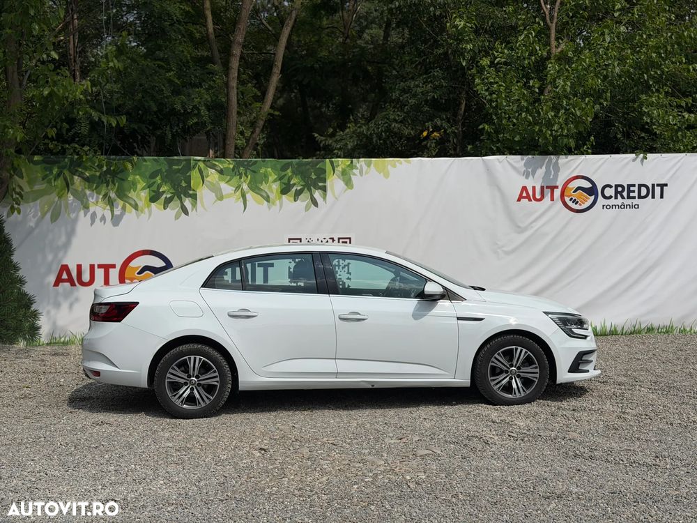 Renault Megane TCE 140 GPF Zen - 17