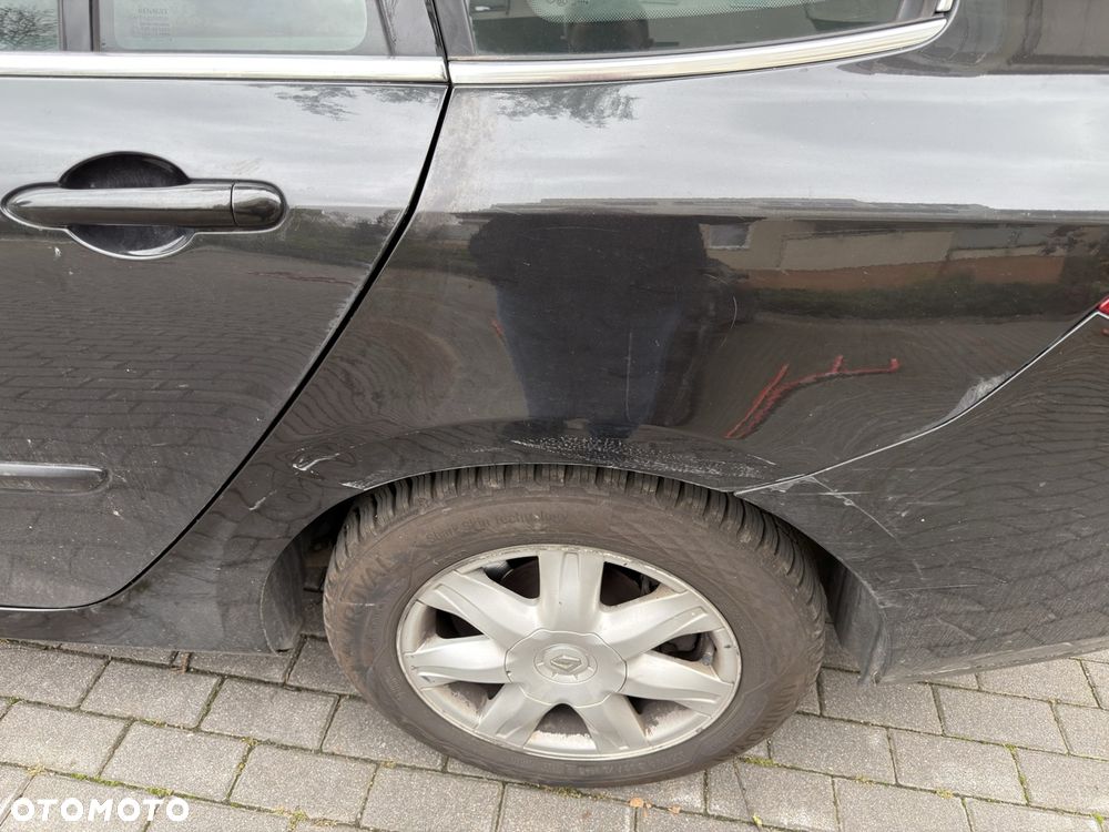 Renault Laguna 2.0 dCi Tech Run - 6