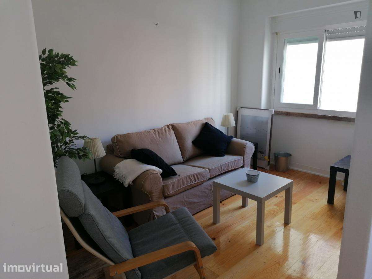 Quarto - localizado em Saldanha Lisbon - Grande imagem: 2/9