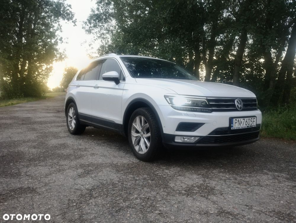 Volkswagen Tiguan - 1