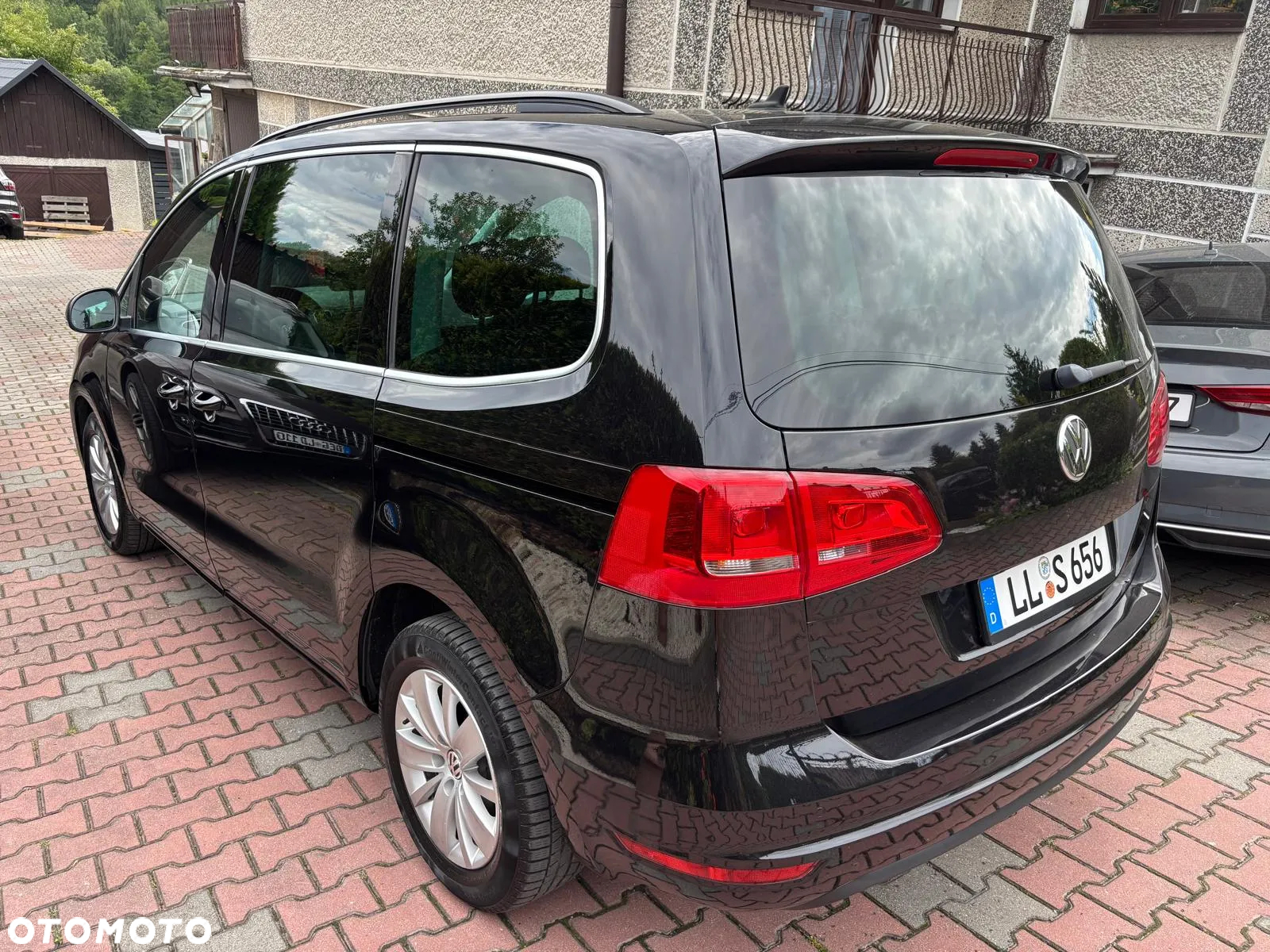 Volkswagen Sharan 2.0 TDI BlueMotion Technology Highline - 3