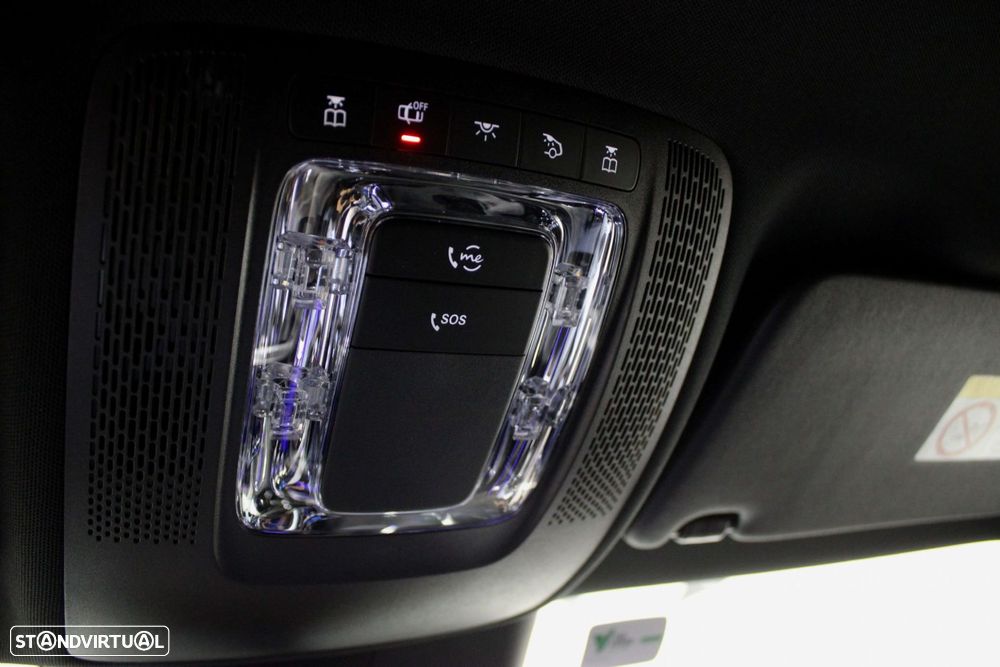 Mercedes-Benz GLA 180 d AMG Line - 25