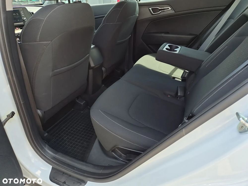 Kia Sportage 1.6 T-GDI M 2WD - 23