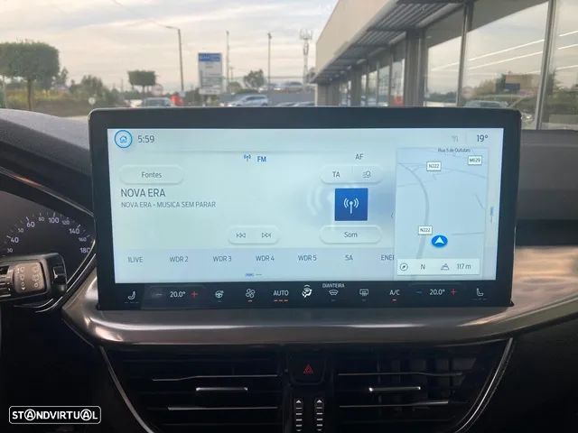 Ford Focus 1.0 EcoBoost Hybrid ACTIVE DESIGN - 22