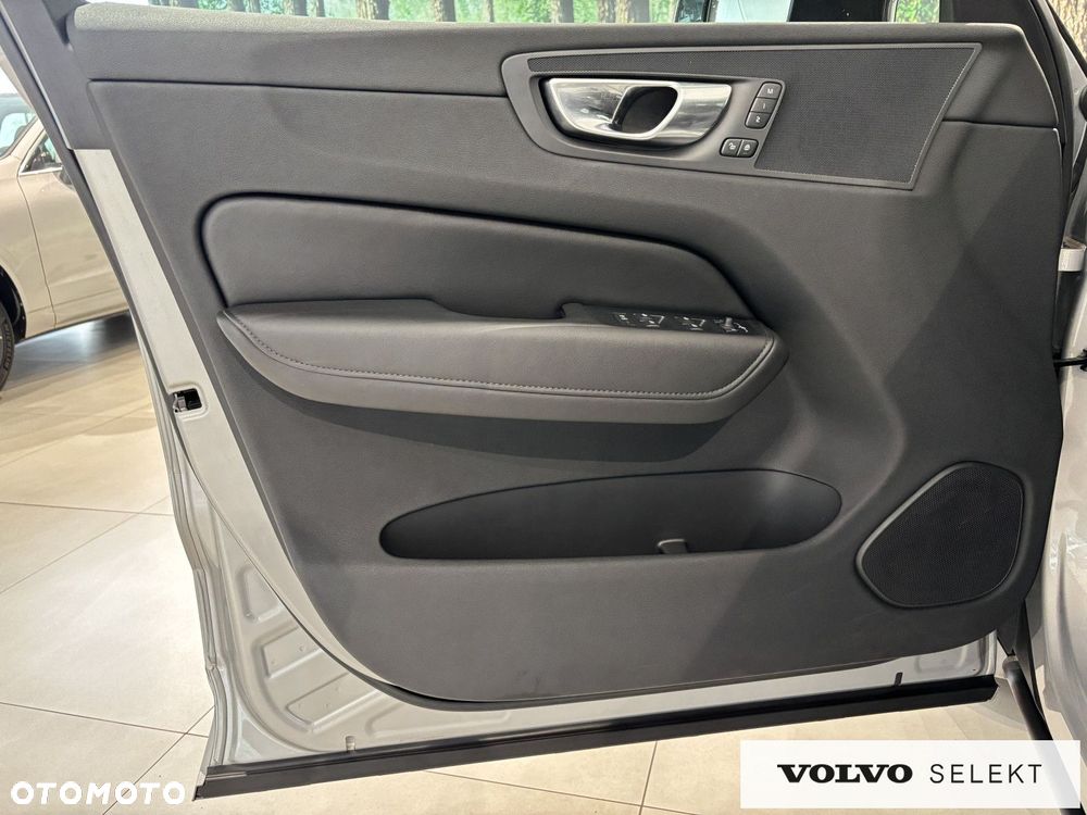Volvo XC 60 - 16