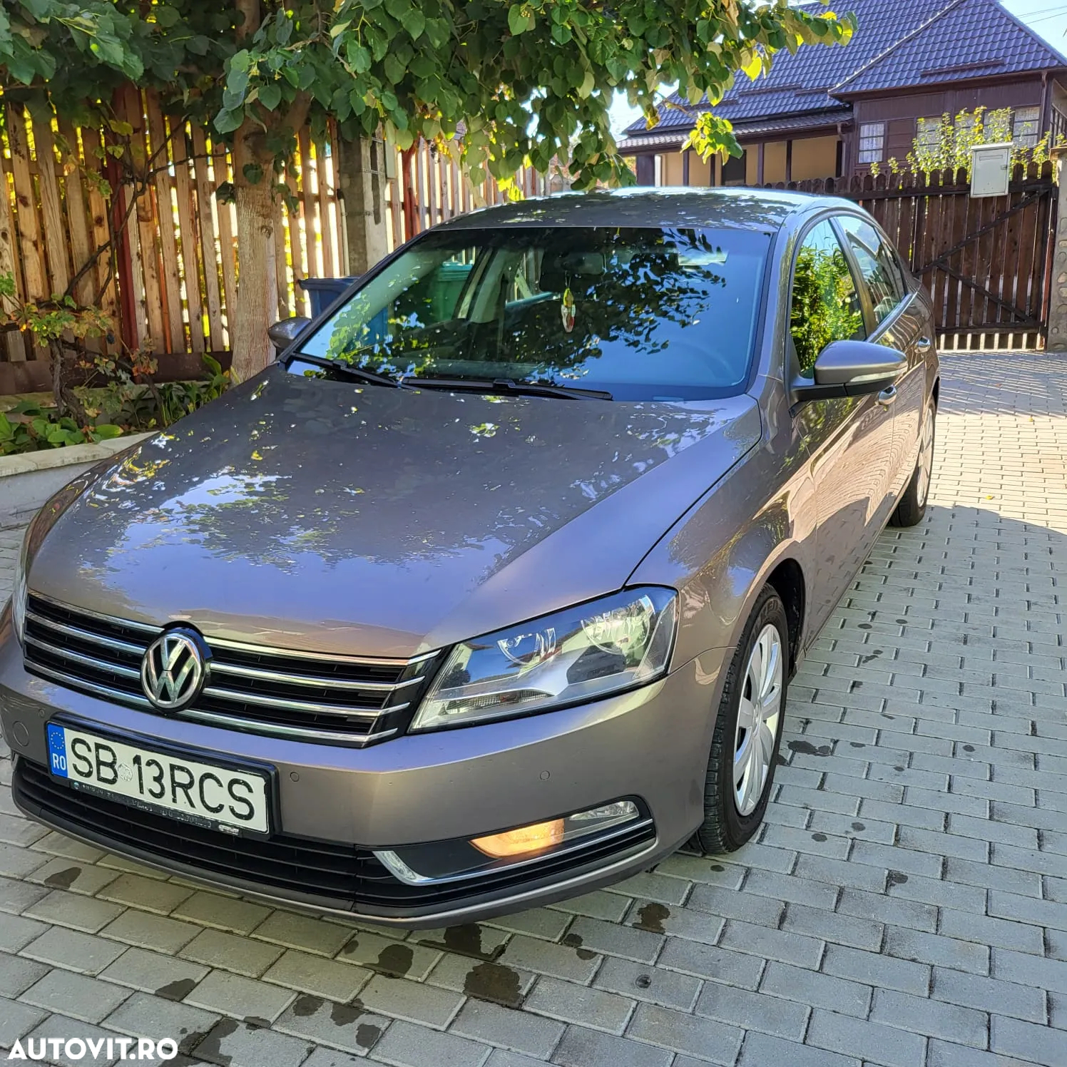 Volkswagen Passat 2.0 TDI (BlueMotion Technology) DSG Comfortline - 2