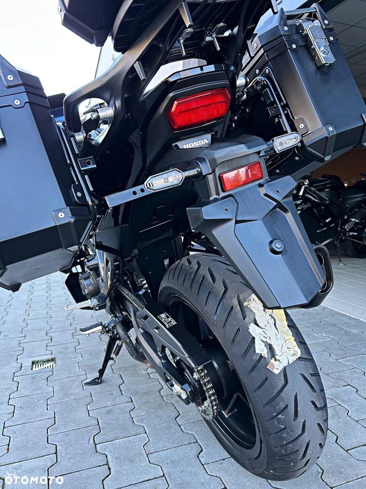 Honda NT - 12