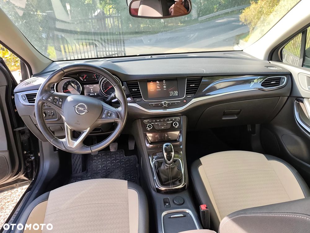 Opel Astra - 17