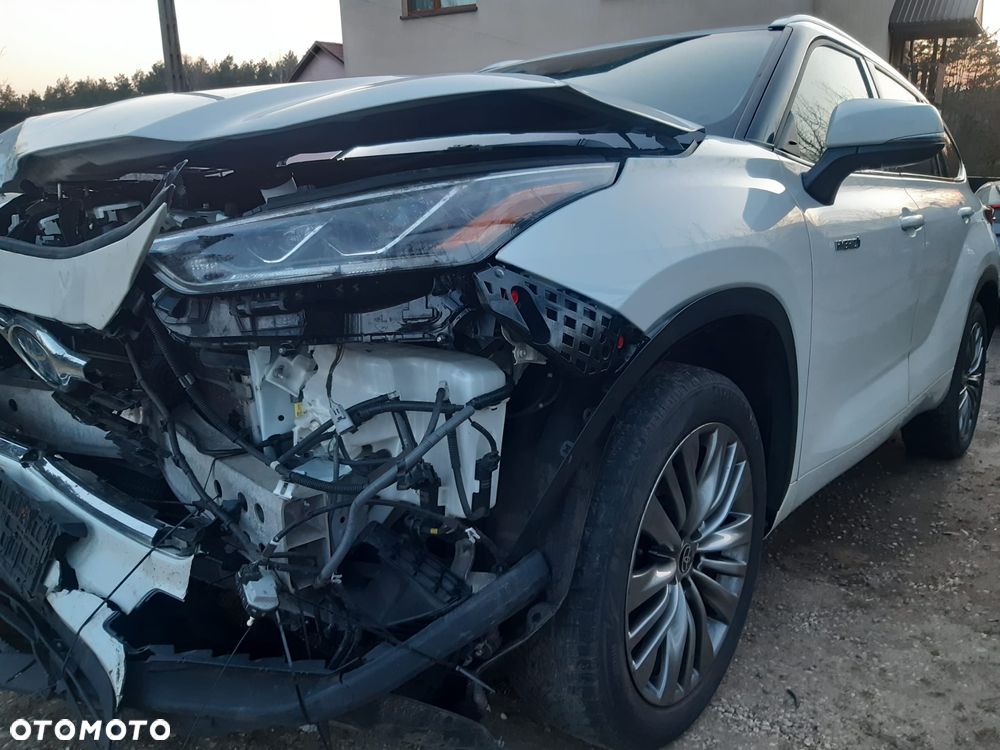 Toyota Highlander 2.5 Hybrid Prestige - 4