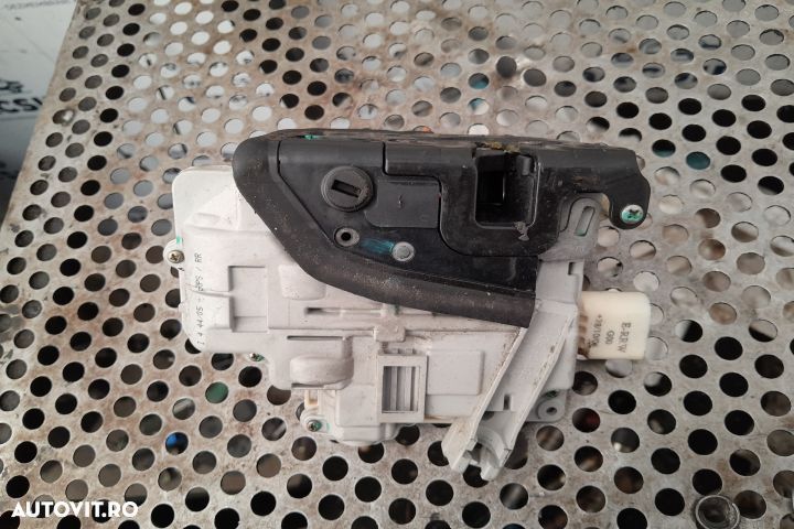 BROASCA USA SPATE DREAPTA 4F0839016 MX1253 Audi A3 8P [2003 - 2005] - 2