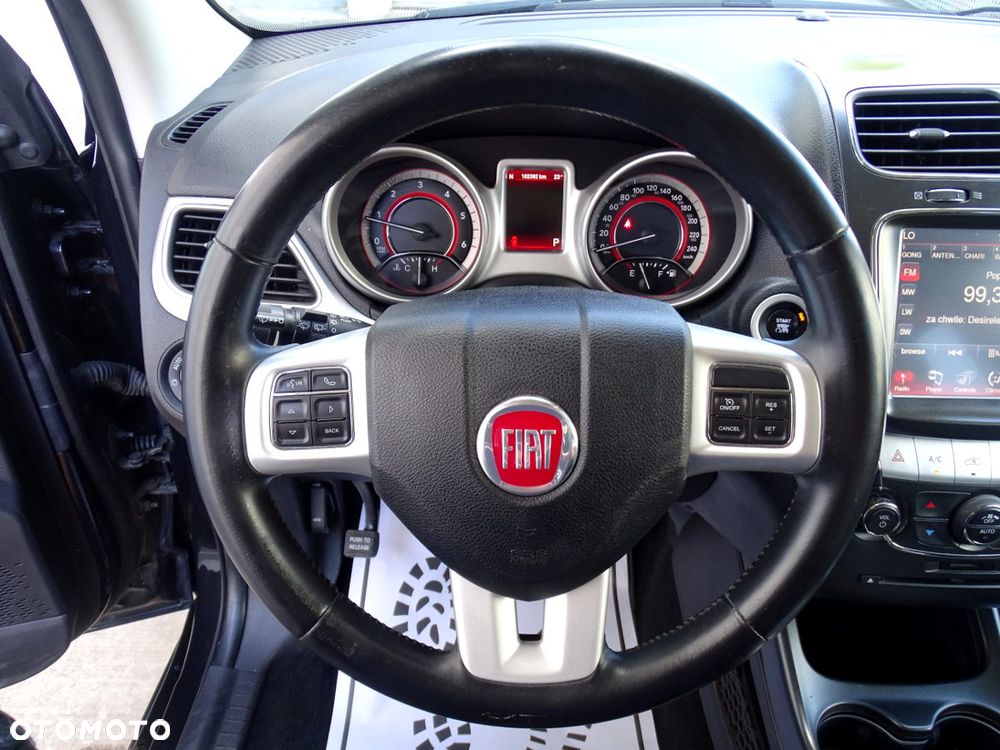 Fiat Freemont 2.0 Multijet Black Code AWD - 22