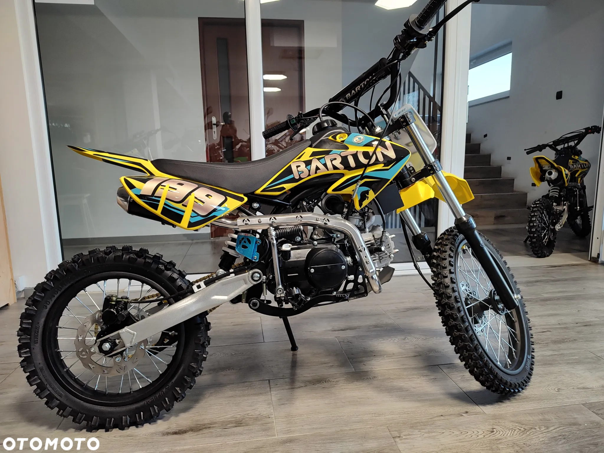 Barton DB125-3L - 4