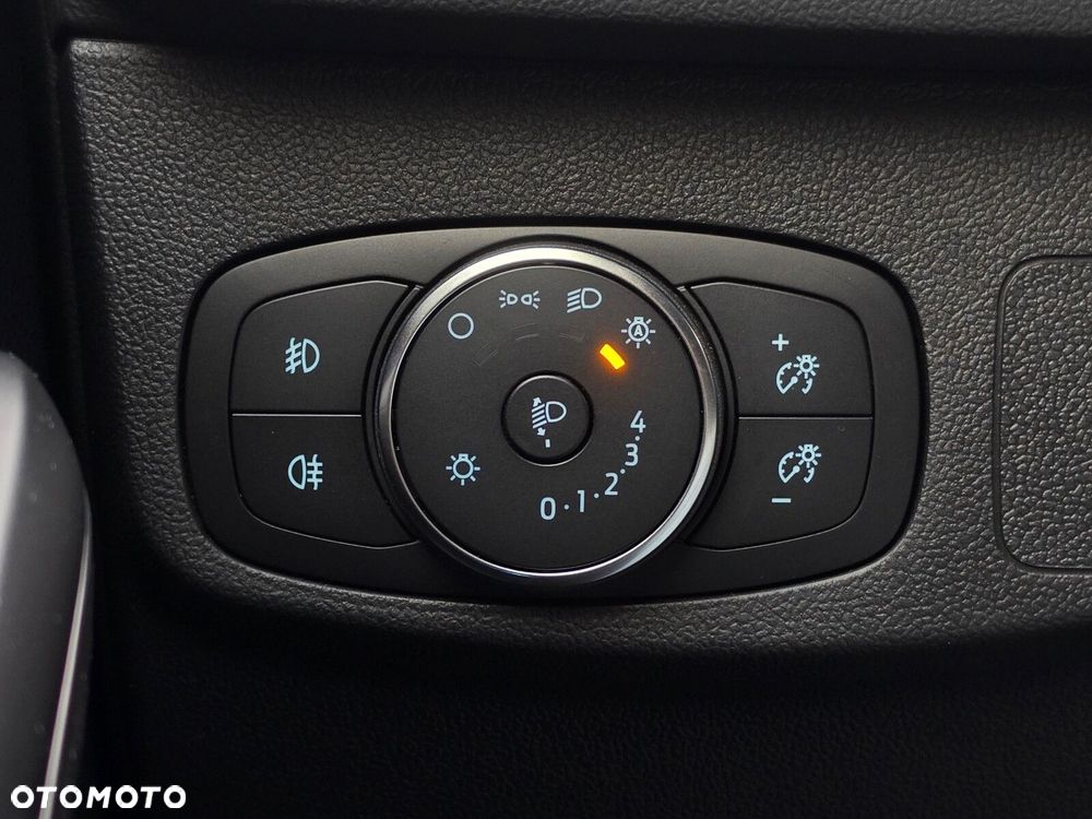 Ford Focus 1.0 EcoBoost mHEV ST-Line X - 31