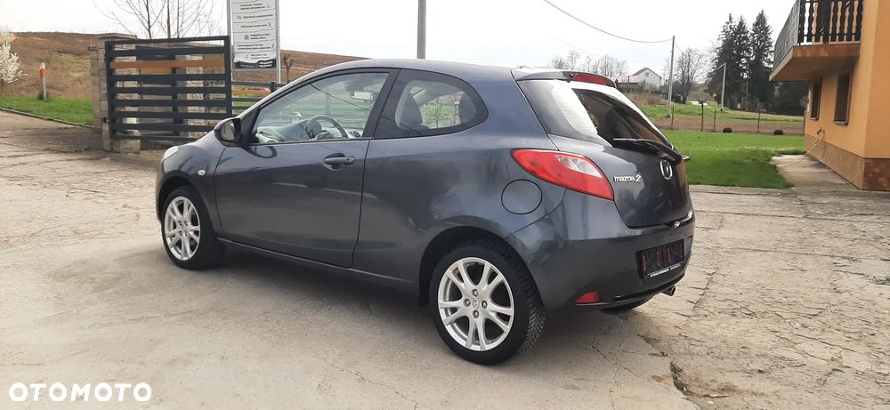 Mazda 2 - 12