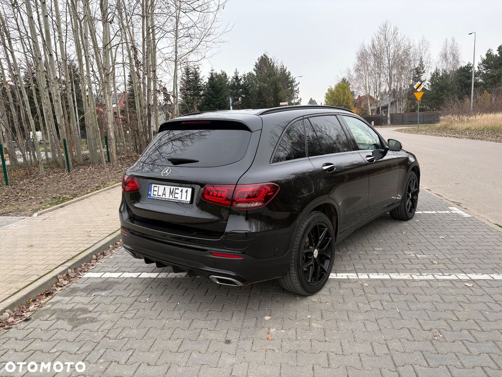 Mercedes-Benz GLC - 9