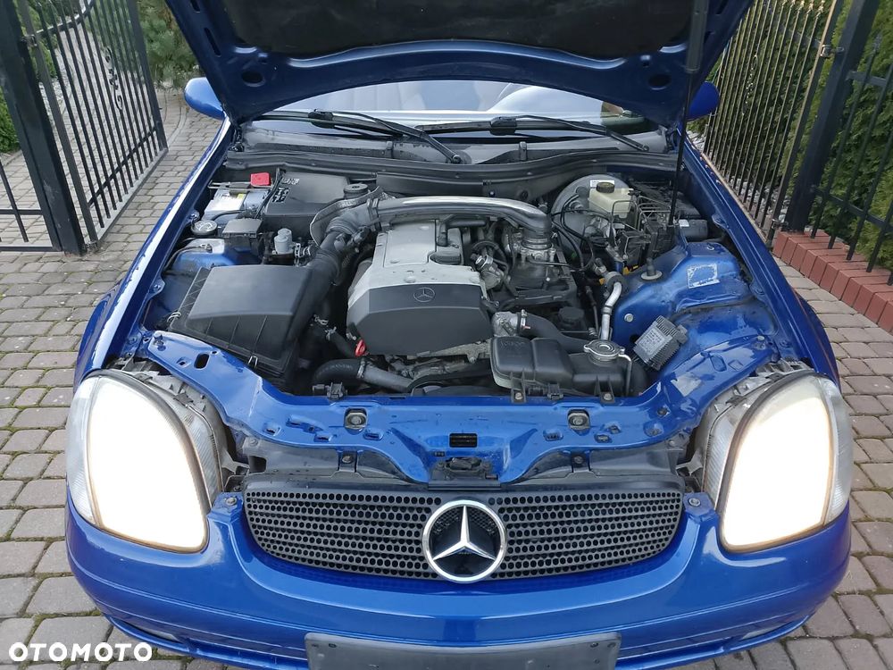 Mercedes-Benz SLK 200 - 11
