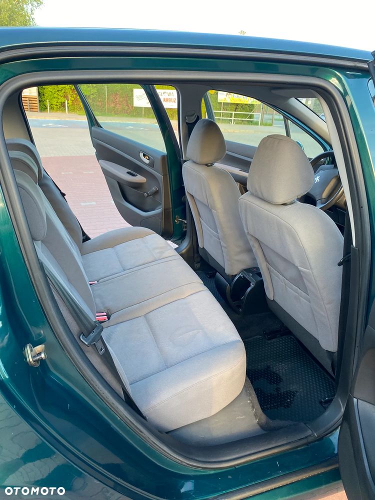 Peugeot 307 1.4 XR - 14
