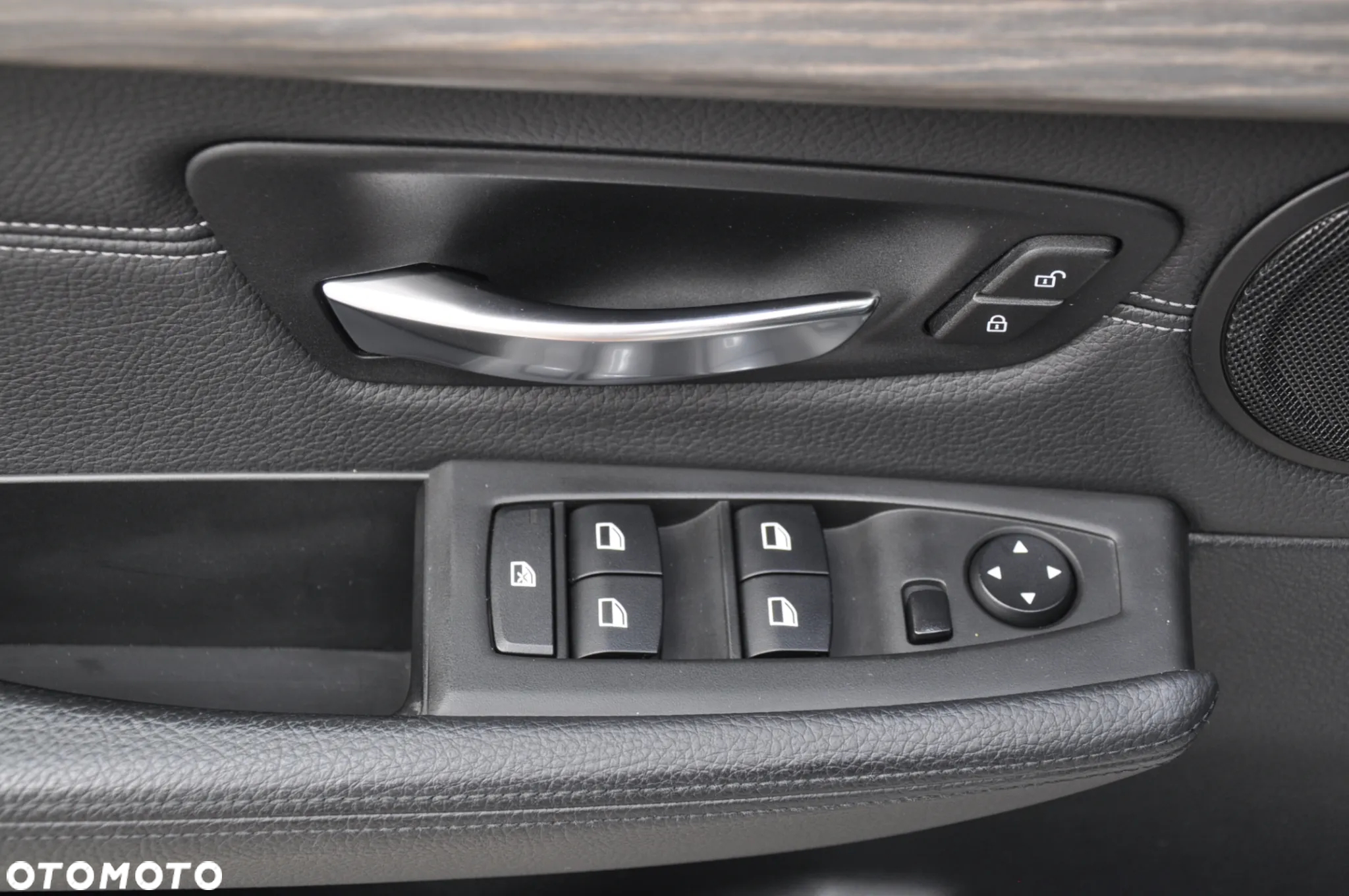 BMW Seria 2 216d Luxury Line - 25