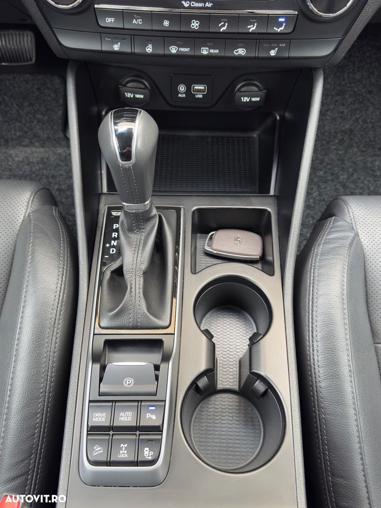 Hyundai Tucson 2.0 CRDI 4WD Automatik Premium - 20