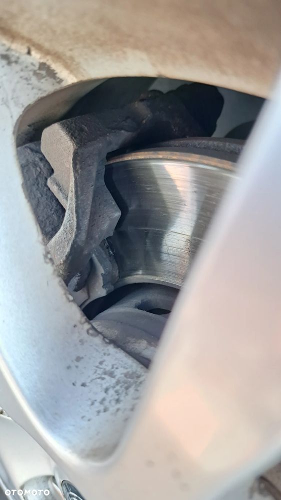 Volvo V40 1.8 - 19