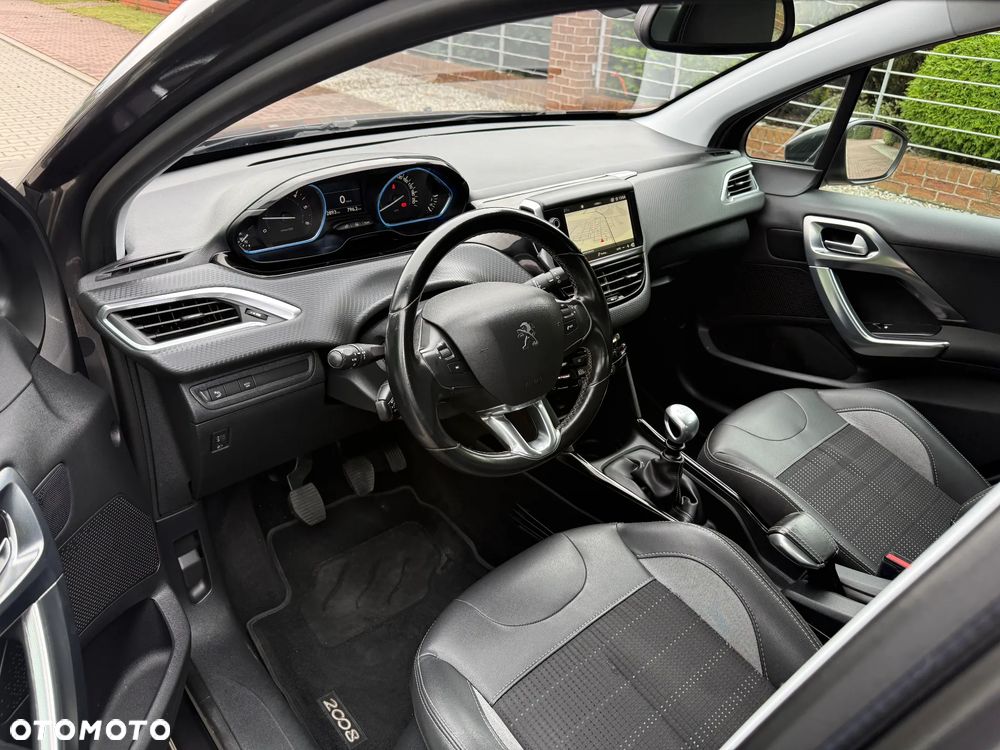 Peugeot 2008 - 24