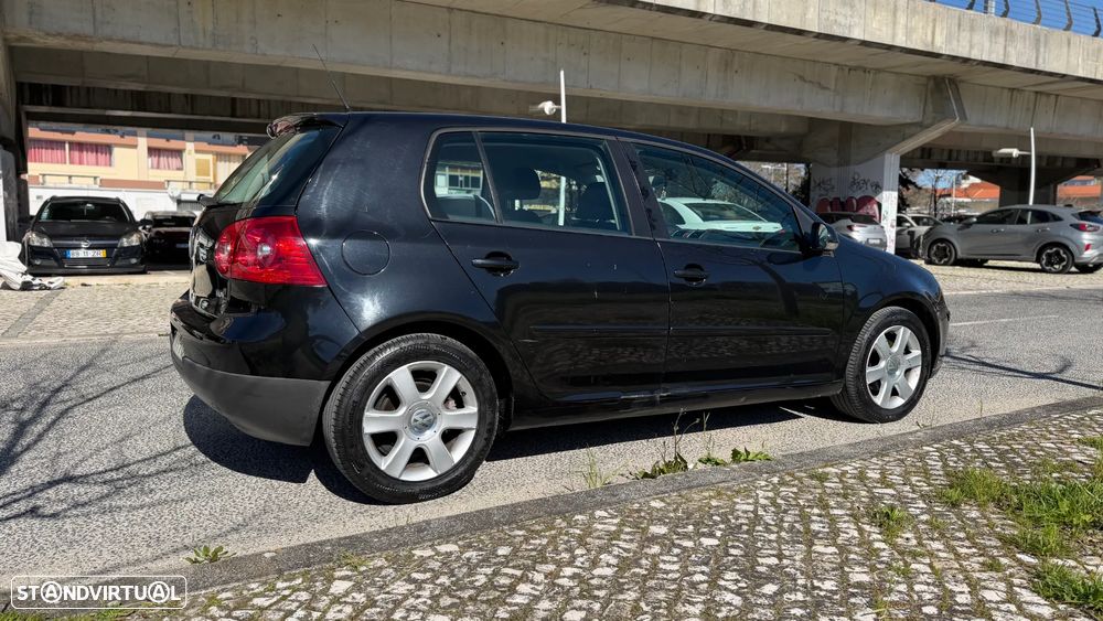 VW Golf 1.9 TDi Confortline DSG 7V - 2
