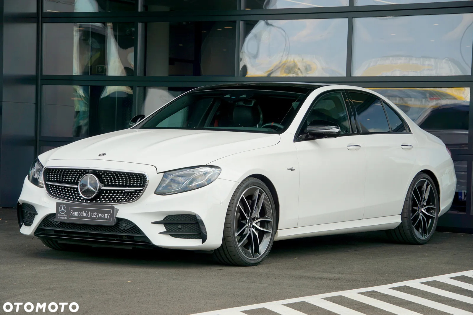 Mercedes-Benz Klasa E 53 AMG 4Matic AMG Speedshift 9G-MCT - 2