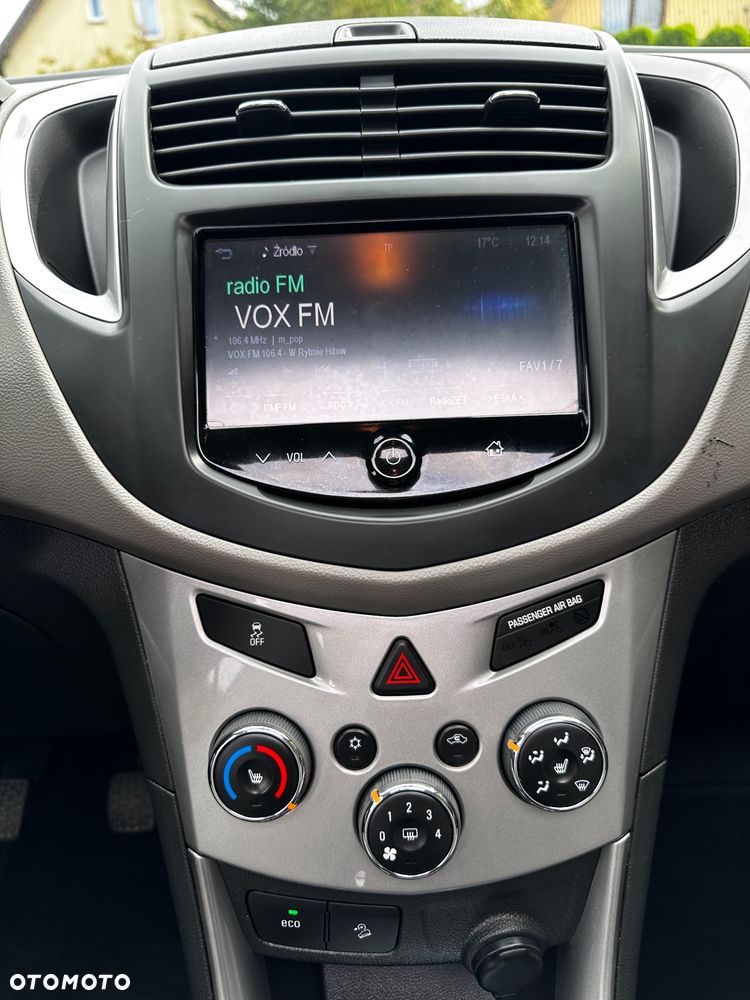 Chevrolet Trax 1.4T AWD LS+ - 31