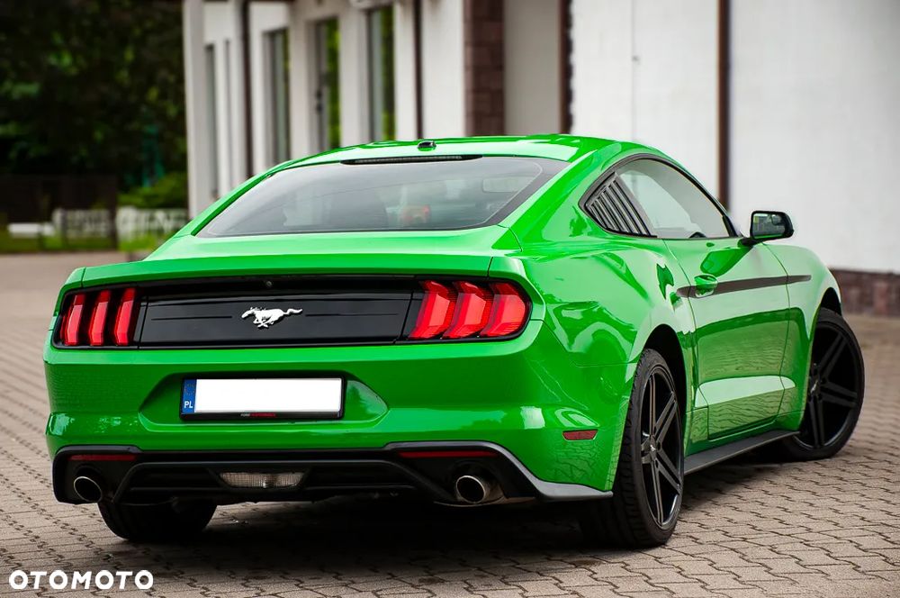 Ford Mustang - 15